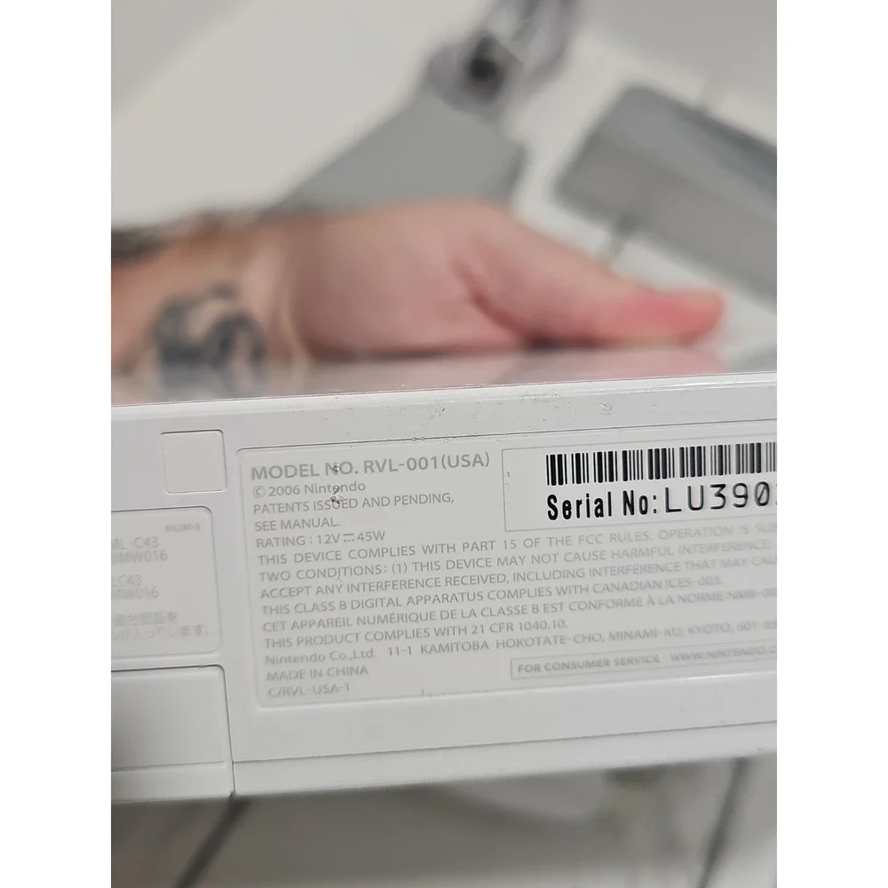 Nintendo Wii Console - White With 1 Controller